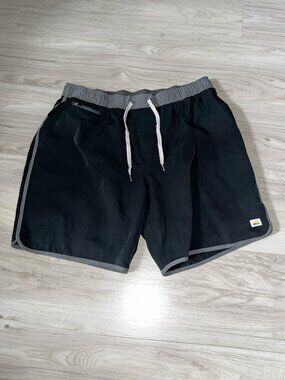 mens shorts